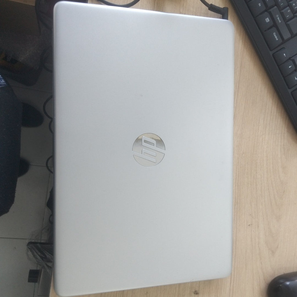 LAPTOP HP NOTEBOOK 15-DY1002LA (2025) 256 GB SSD 8 GB RAM (SEMINUEVO)