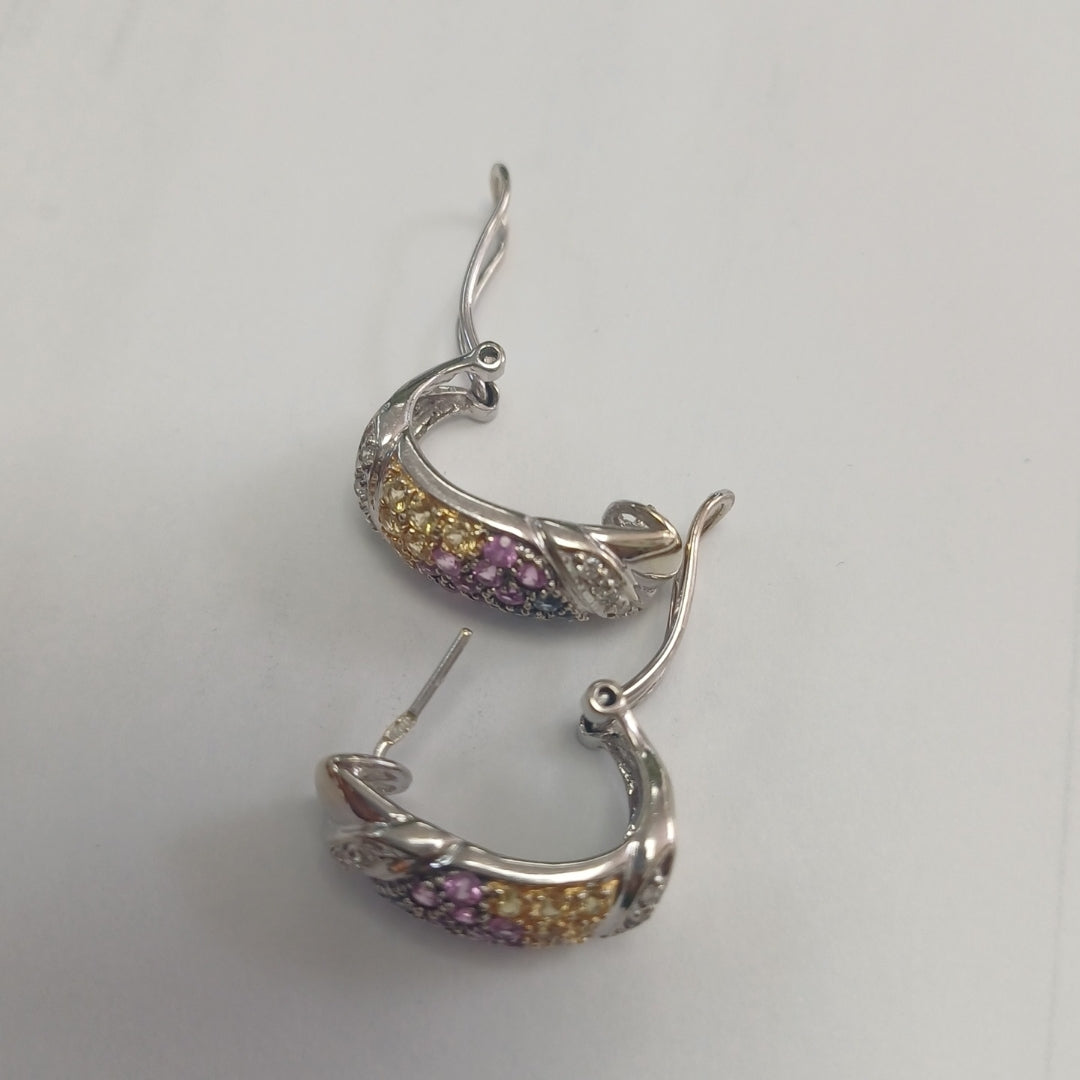 ARETES PAR ORO BLANCO 14 K 6.7 GRMS (SEMINUEVO)