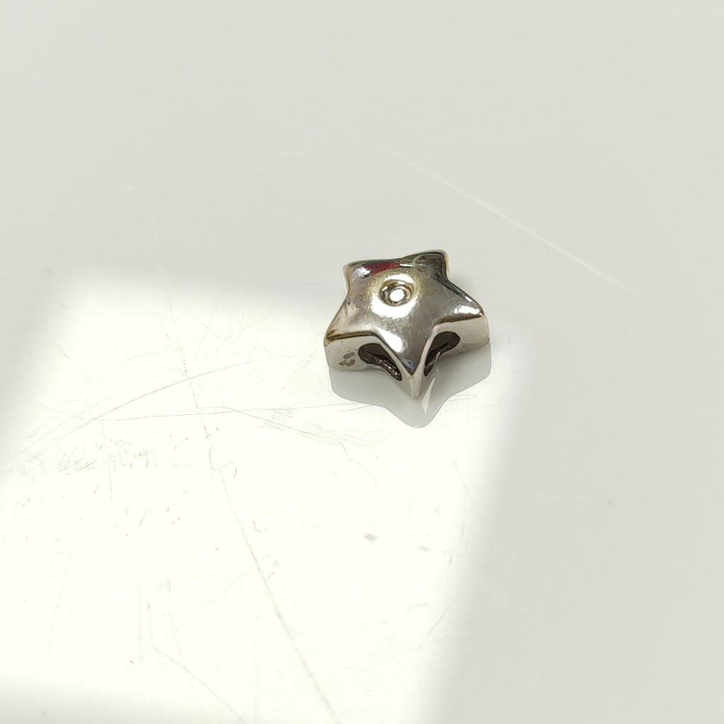 DIJE ORO 14 K 0.9 GRMS (SEMINUEVO)