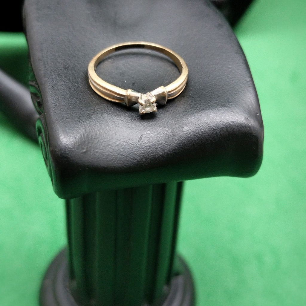 SOLITARIO ORO 14 K 1,40 GRMS (SEMINUEVO)