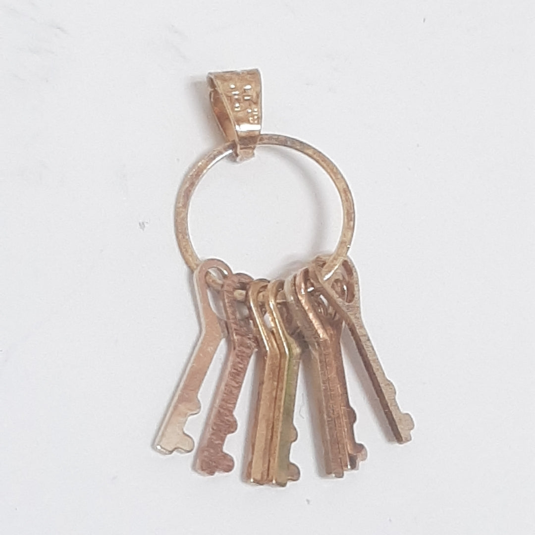 DIJE ORO 14 K 1,50 GRMS (SEMINUEVO)