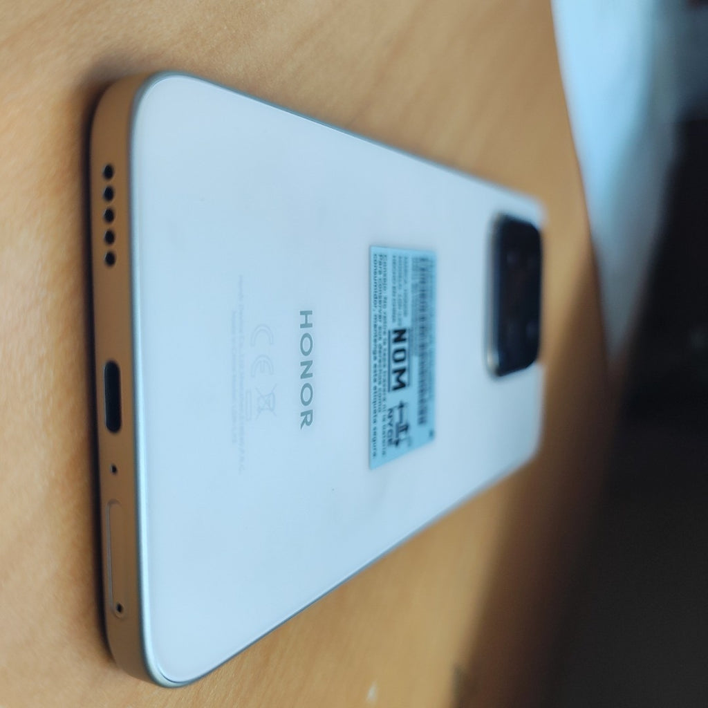 CELULAR HONOR X7D LGN-LX3 (2025) 256 GB 8 GB RAM (SEMINUEVO)