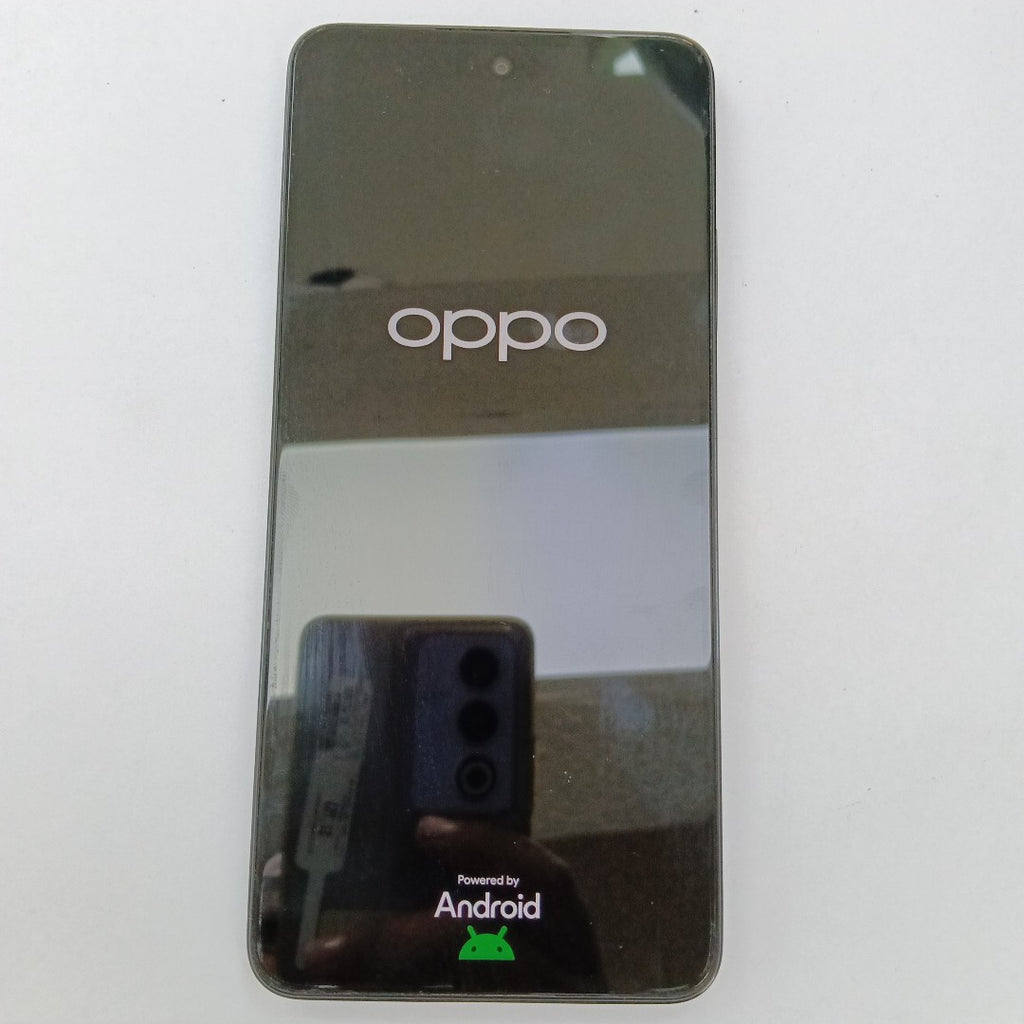 CELULAR OPPO  A80 5G CPH2639 (2024) 256 GB 8 GB RAM (SEMINUEVO)
