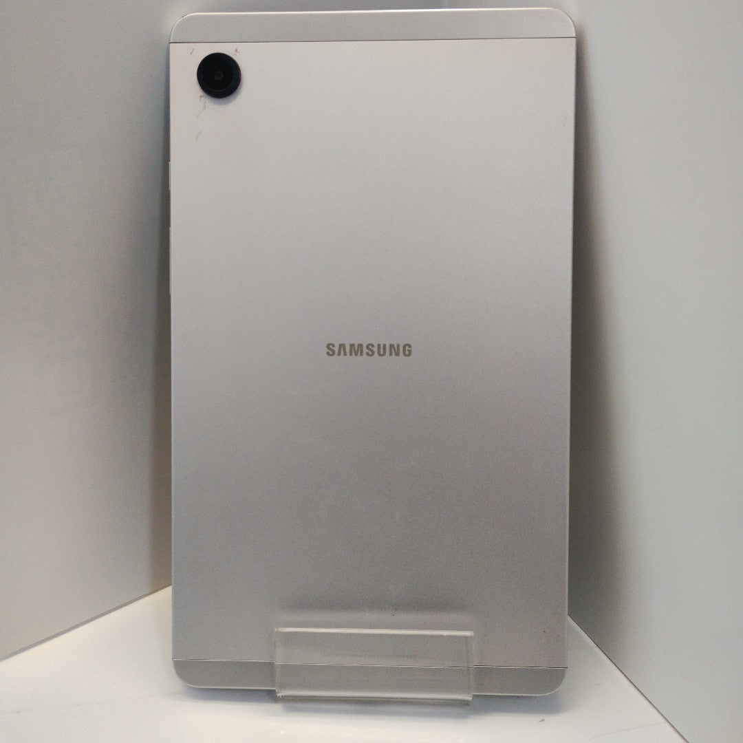 TABLETA SAMSUNG GALAXY TAB A9 SM-X110 (2023) 64 GB 4 GB RAM (SEMINUEVO)