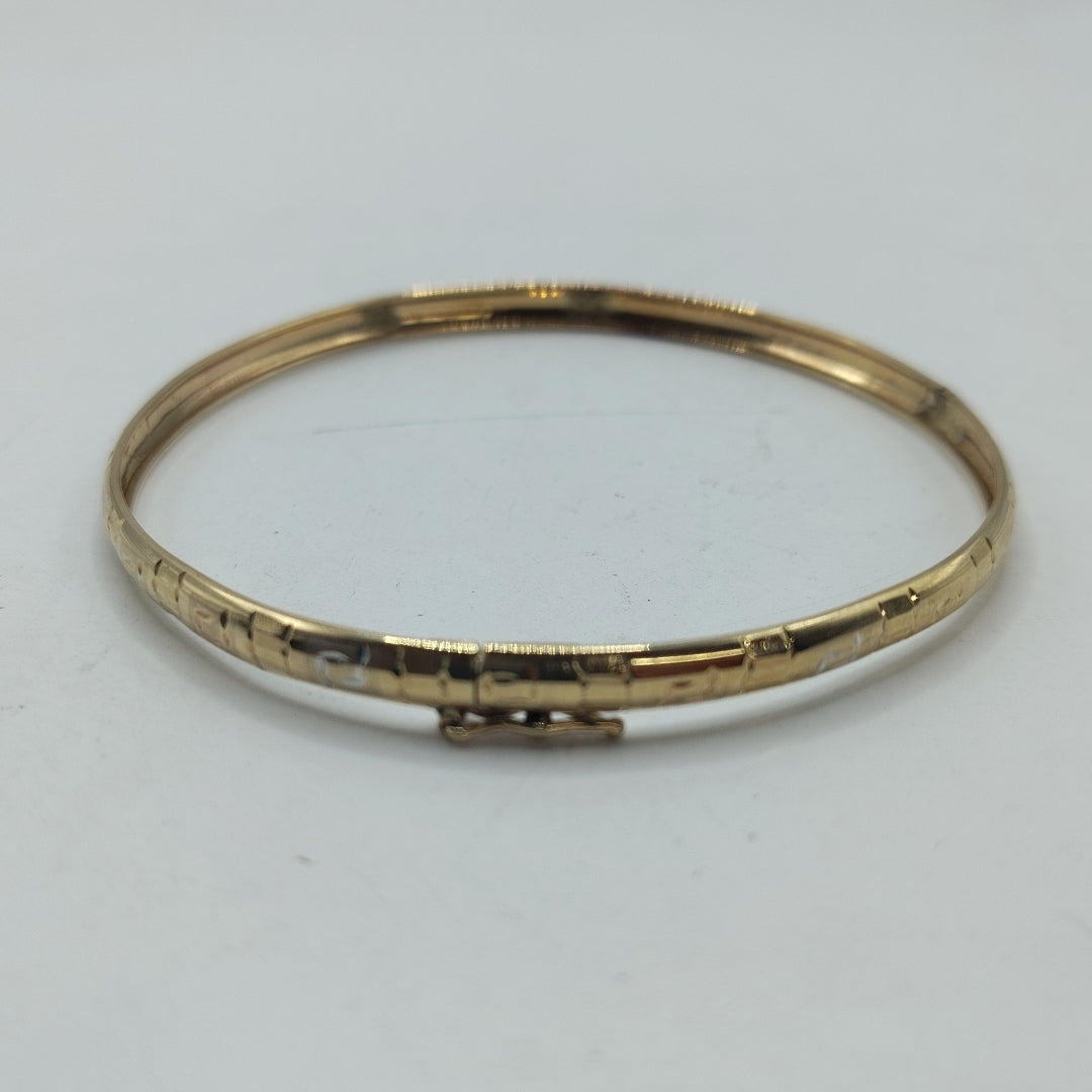 PULSERA RIGIDA ORO 10 K 3.8 GRMS (SEMINUEVO)