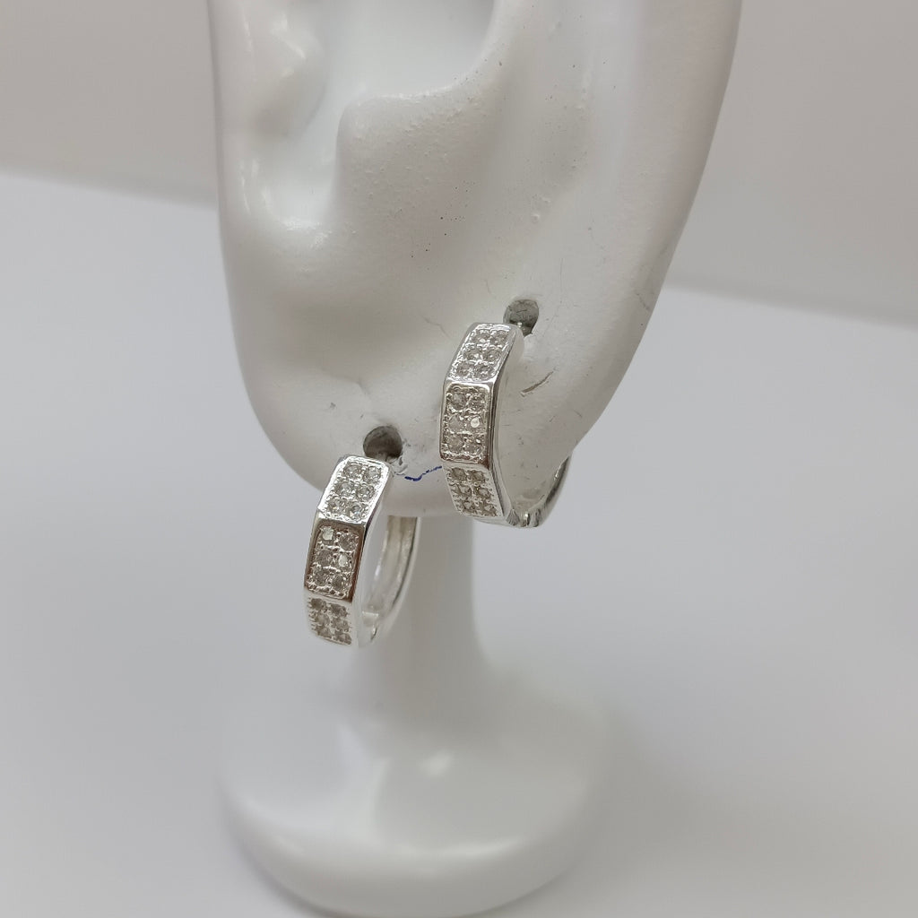 ARRACADAS C/CIRCONIAS PLATA .925 2.5 GR (NUEVO)