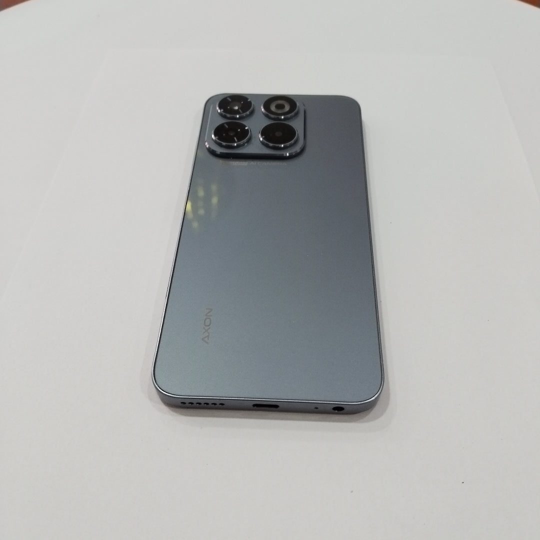 CELULAR ZTE AXON 70 Z2459 256 GB 6 GB RAM (SEMINUEVO)