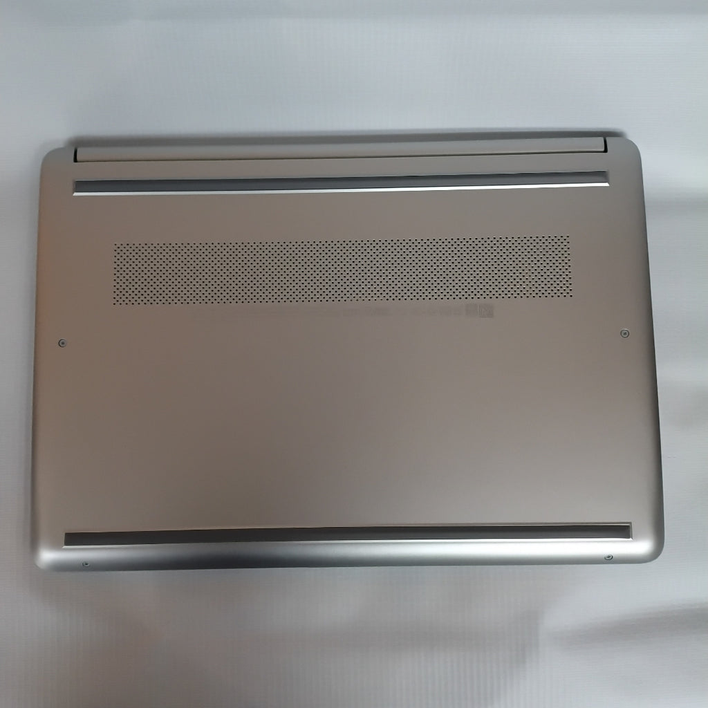 LAPTOP HP 14-DQ0531LA (2024) 128 GB SSD 4 GB RAM (SEMINUEVO)