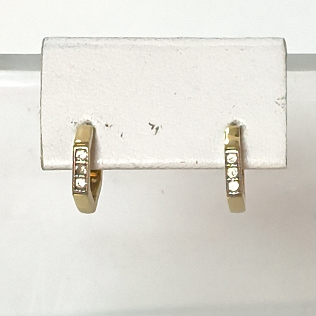 ARRACADAS PAR ORO 10 K 1.2 GRMS (SEMINUEVO)