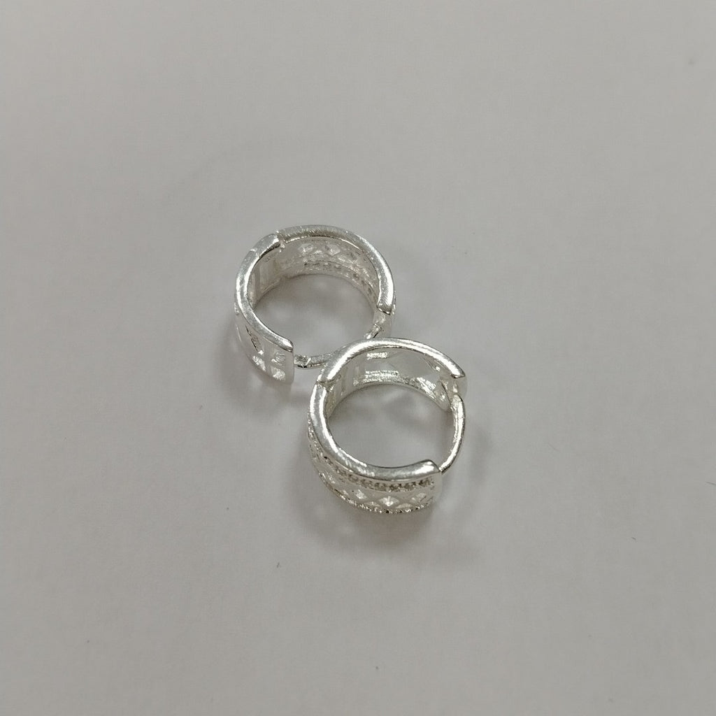 HUGGIES C/CIRCONIAS PLATA .925 2.7 GR (NUEVO)