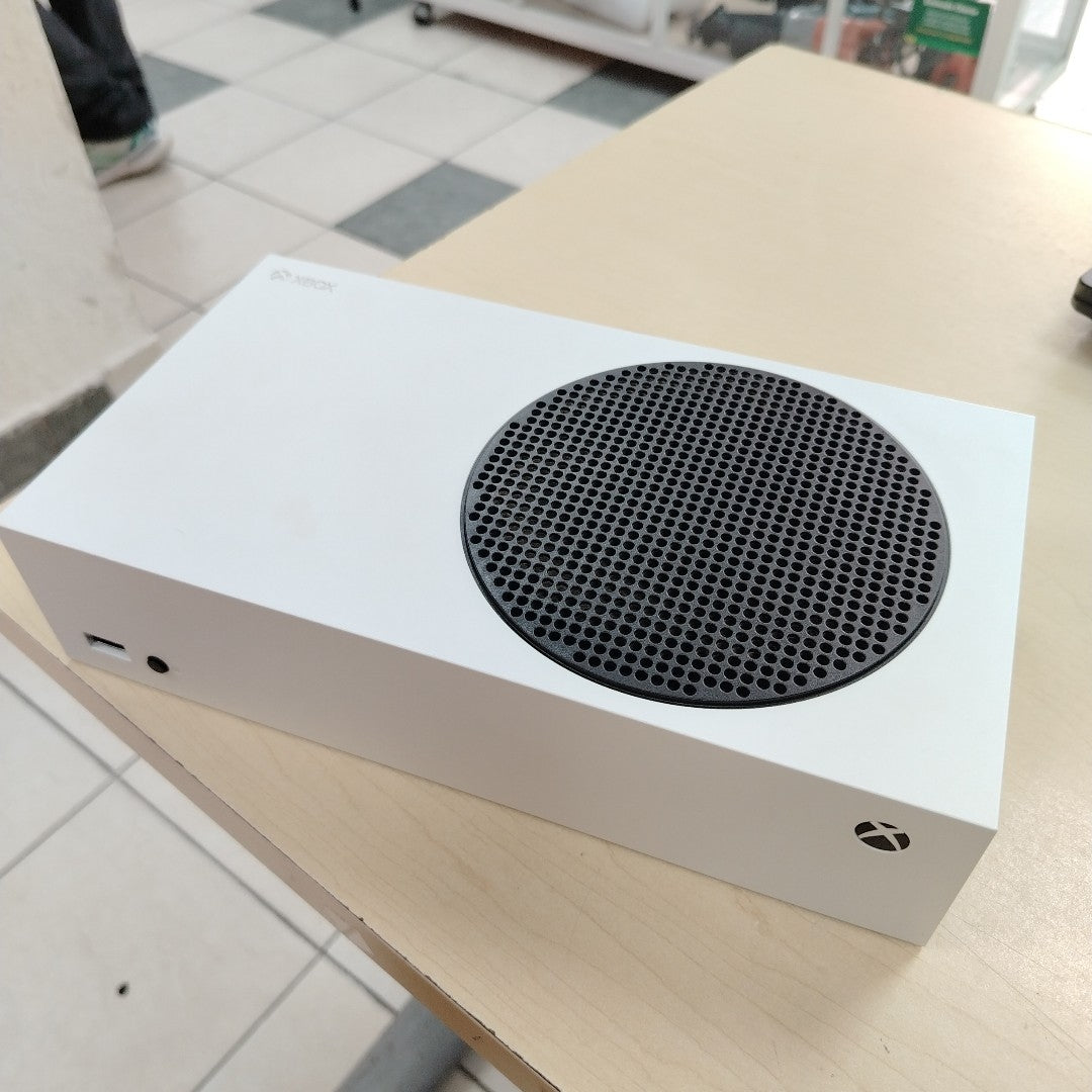 CONSOLA DE VIDEOJUEGO MICROSOFT XBOX SERIES S 1 TB SSD (SEMINUEVO)
