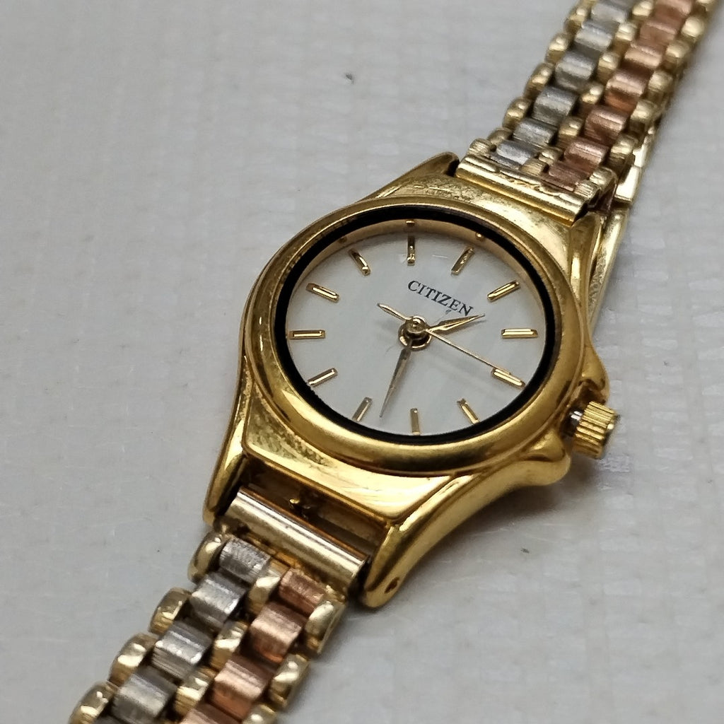 RELOJ CAJA ACERO PULSO ORO ORO 10 K 19.7 GRMS (SEMINUEVO)