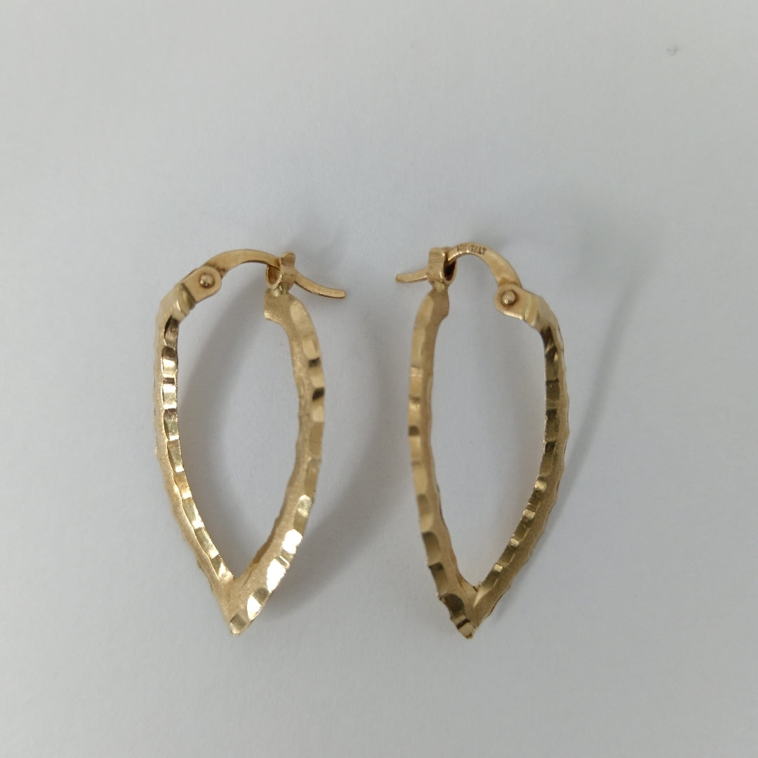 ARETES PAR ORO 14 K 2.4 GRMS (SEMINUEVO)