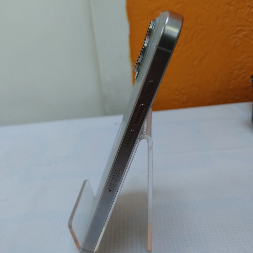 CELULAR APPLE IPHONE 16 PRO MAX A3295 (2024) 256 GB 8 GB RAM (SEMINUEVO)