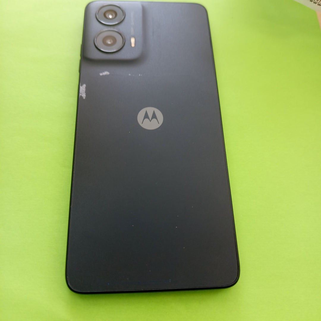 CELULAR MOTOROLA MOTO G24 XT2423-1 (2024) 256 GB 4 GB RAM (SEMINUEVO)