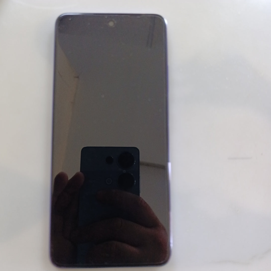 CELULAR OPPO  A80 5G CPH2639 (2024) 256 GB 8 GB RAM (SEMINUEVO)
