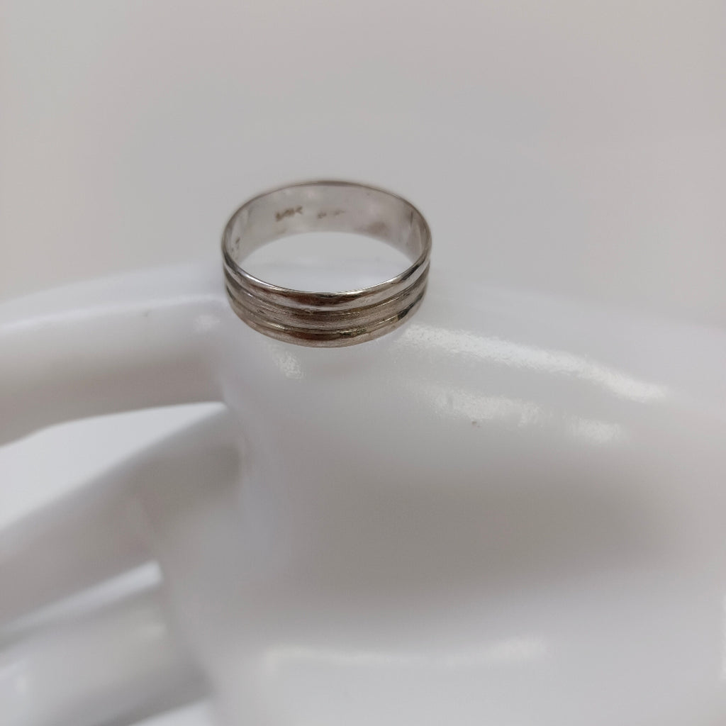 ANILLITO ORO, ORO BLANCO 14 K 2.6 GRMS (SEMINUEVO)