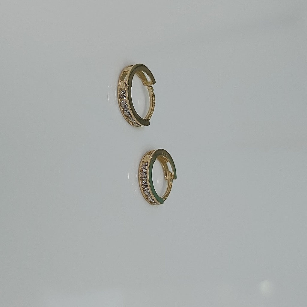 ARETES ARRACADAS C/CIRCONIAS ORO 10K 0.9 GR (NUEVO)