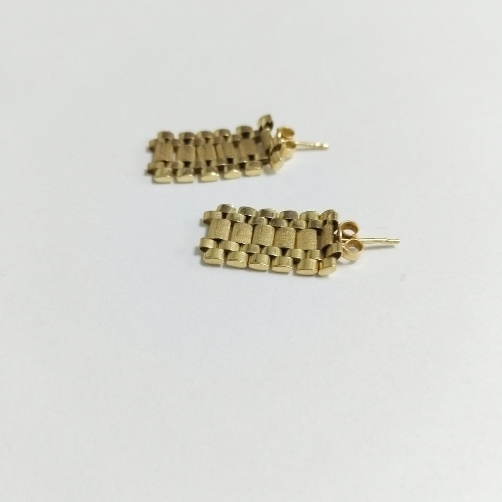ARETES PAR ORO 14 K 3.7 GRMS (SEMINUEVO)
