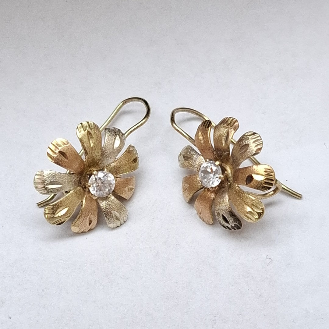 ARETES PAR ORO 10 K 3,10 GRMS (SEMINUEVO)