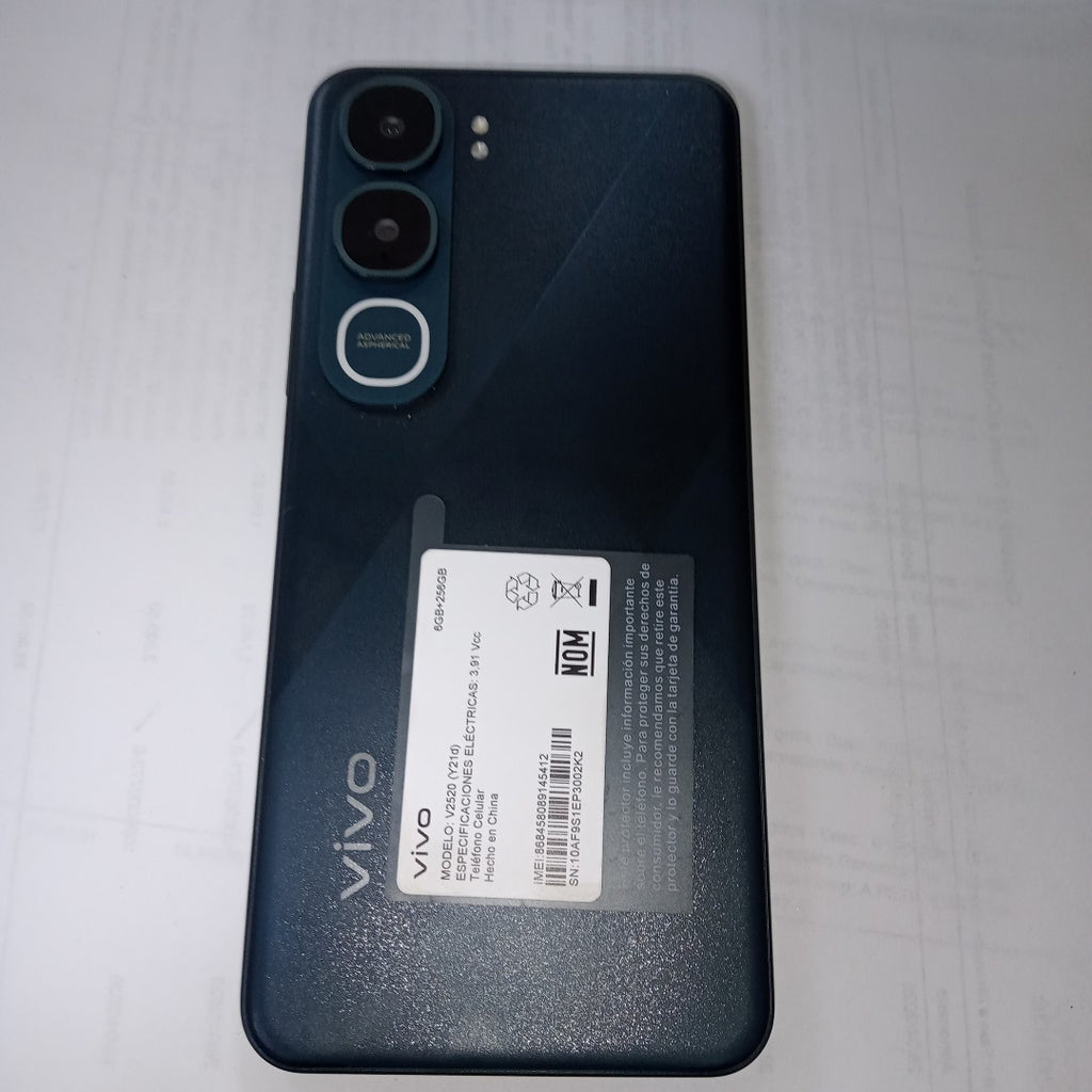 CELULAR VIVO Y21D V2520 (2025) 256 GB 6 GB RAM (SEMINUEVO)