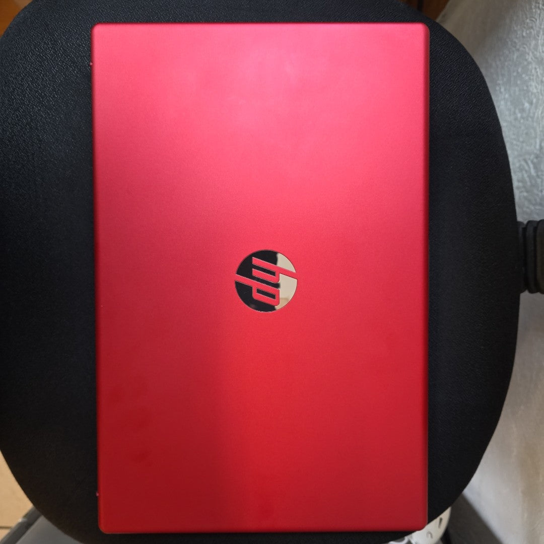 LAPTOP HP 15-FD0083WM (2024) 128 GB SSD 4 GB RAM (SEMINUEVO)