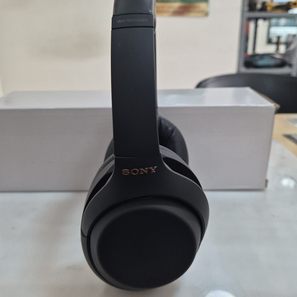 AUDIFONOS SONY WH-1000XM4 INALAMBRICO OVER EAR (SEMINUEVO)
