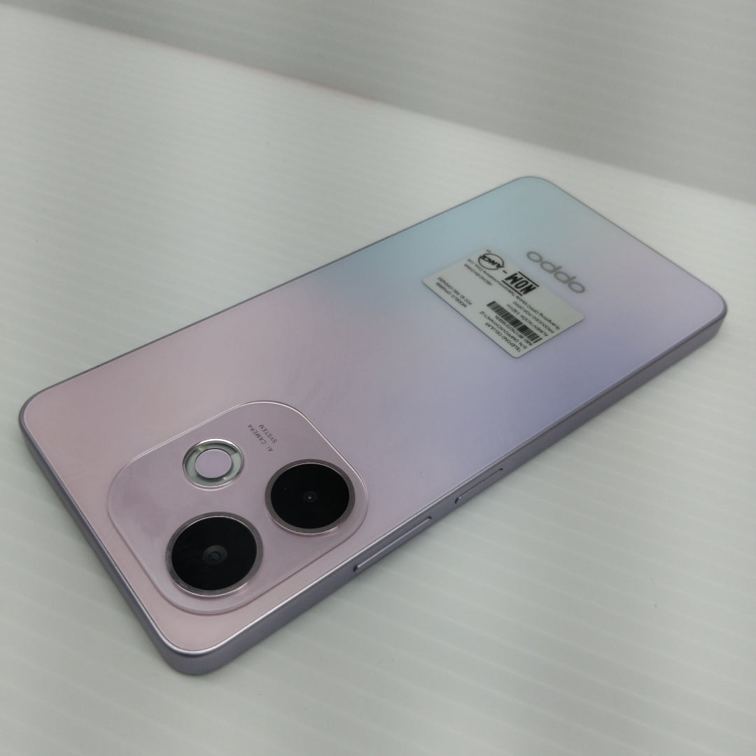 CELULAR OPPO  A5 PRO 5G CPH2695 (2025) 256 GB 8 GB RAM (SEMINUEVO)