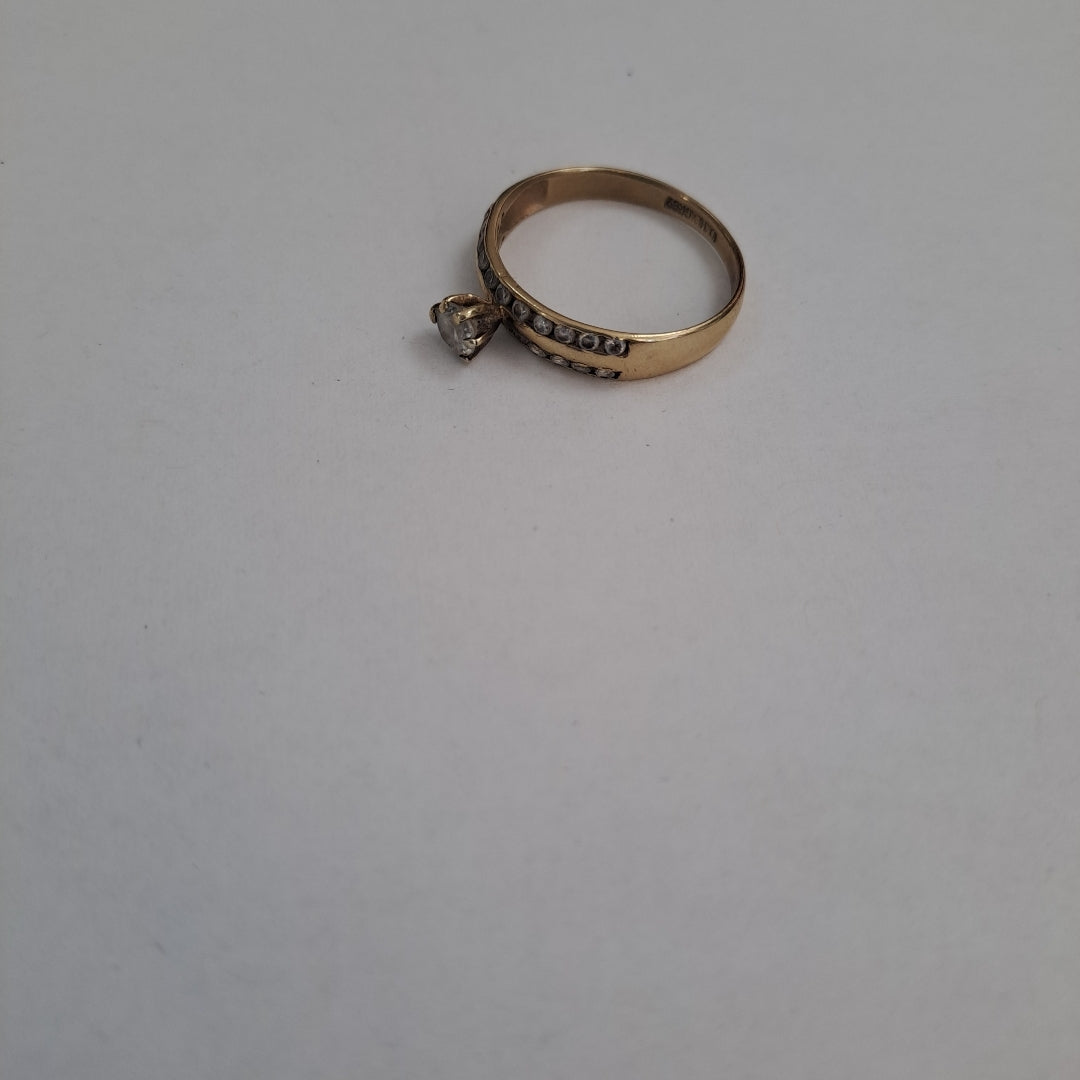 SOLITARIO ORO 10 K 1.9 GRMS (SEMINUEVO)