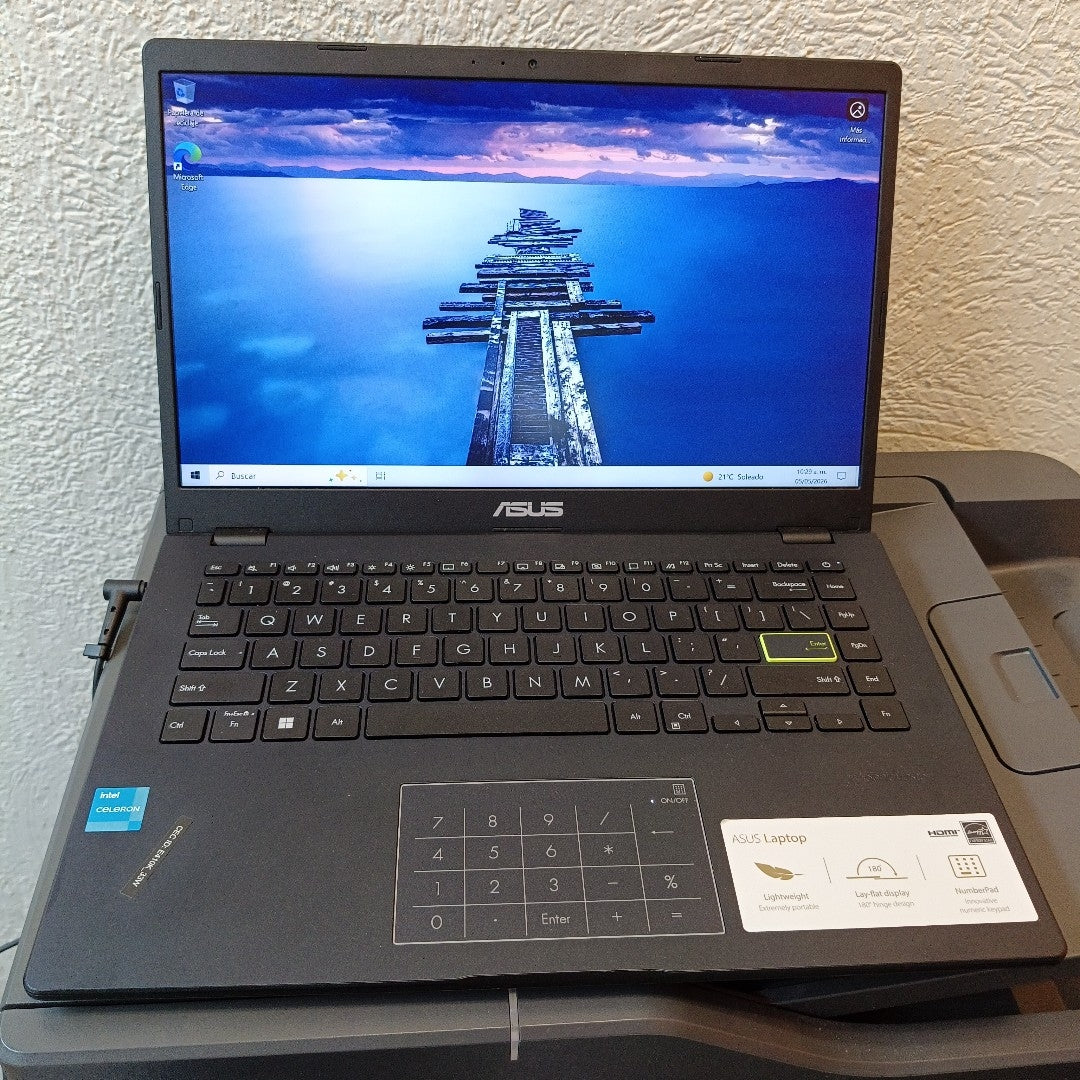 LAPTOP ASUS E410KA-CL464 (2024) 64 GB SSD 4 GB RAM (SEMINUEVO)