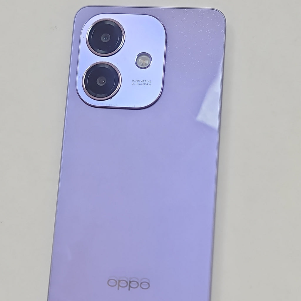 CELULAR OPPO A40 CPH2669 (2024) 256 GB 4 GB RAM (SEMINUEVO)