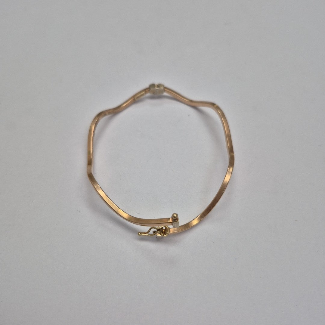 PULSERA RIGIDA ORO 14 K 3.4 GRMS (SEMINUEVO)
