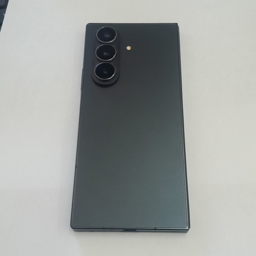 CELULAR SAMSUNG GALAXY Z FOLD7 SM-F966B (2025) 1 TB 16 GB RAM (SEMINUEVO)