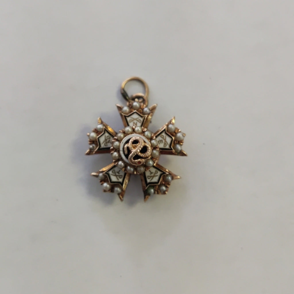DIJE ORO 14 K 5.4 GRMS (SEMINUEVO)