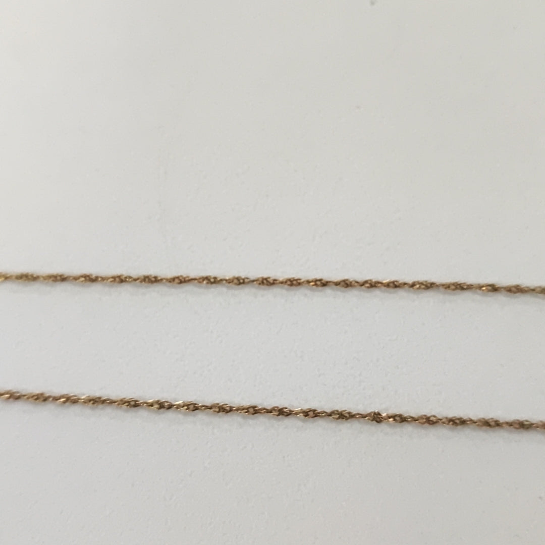 CADENA, DIJE ORO 14 K 2 GRMS (SEMINUEVO)