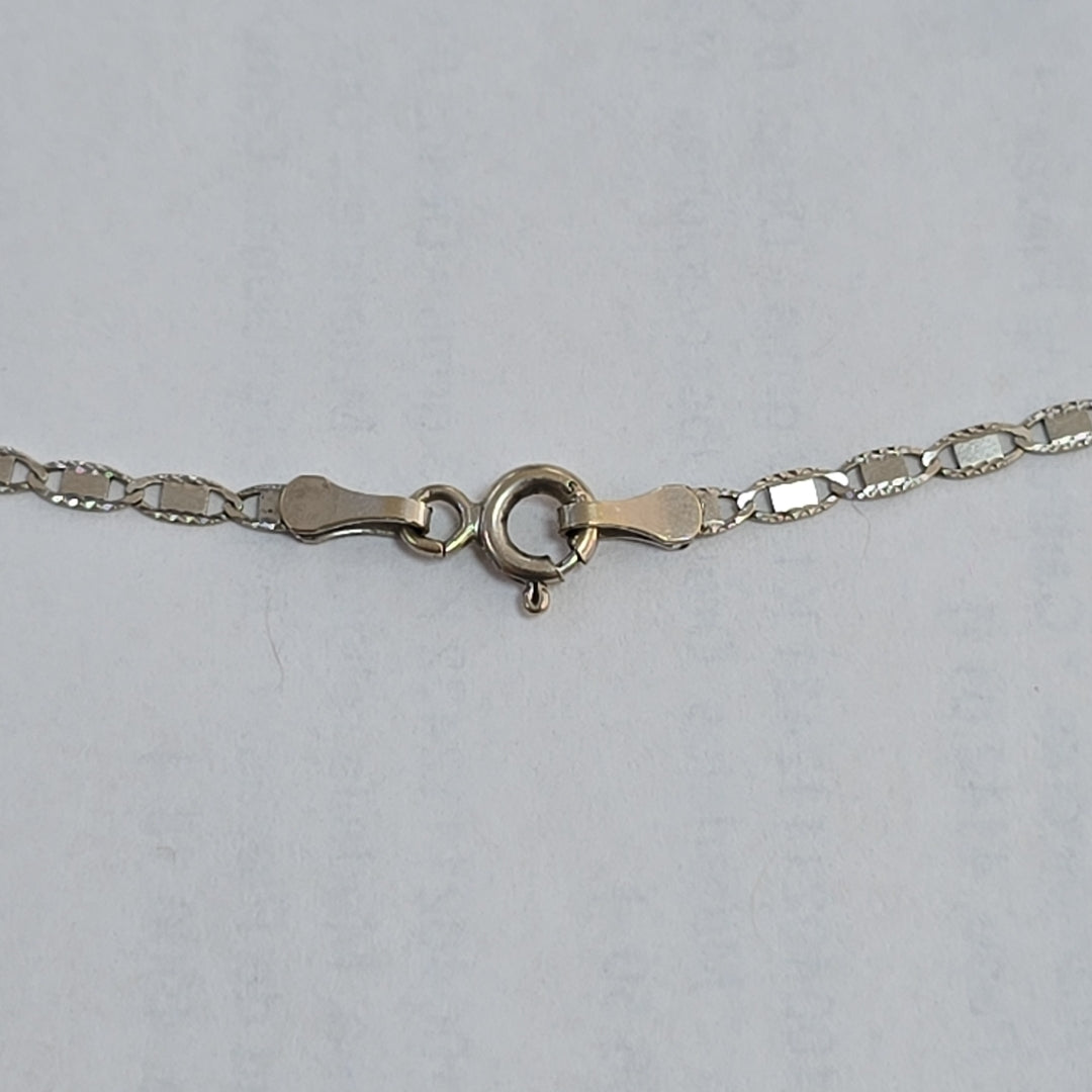 CADENA, CRUZ ORO BLANCO 14 K 3.4 GRMS (SEMINUEVO)