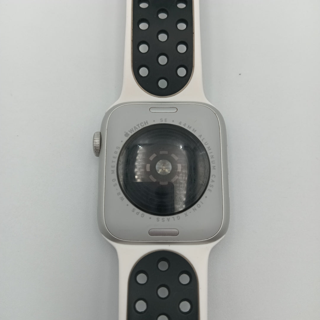 SMARTWATCH APPLE SE 2 ALUMINIO A2723 44 MM GPS (SEMINUEVO)