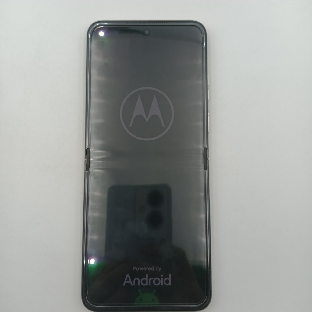 CELULAR MOTOROLA RAZR 50 5G XT2453-1 512 GB 12 GB RAM (SEMINUEVO)