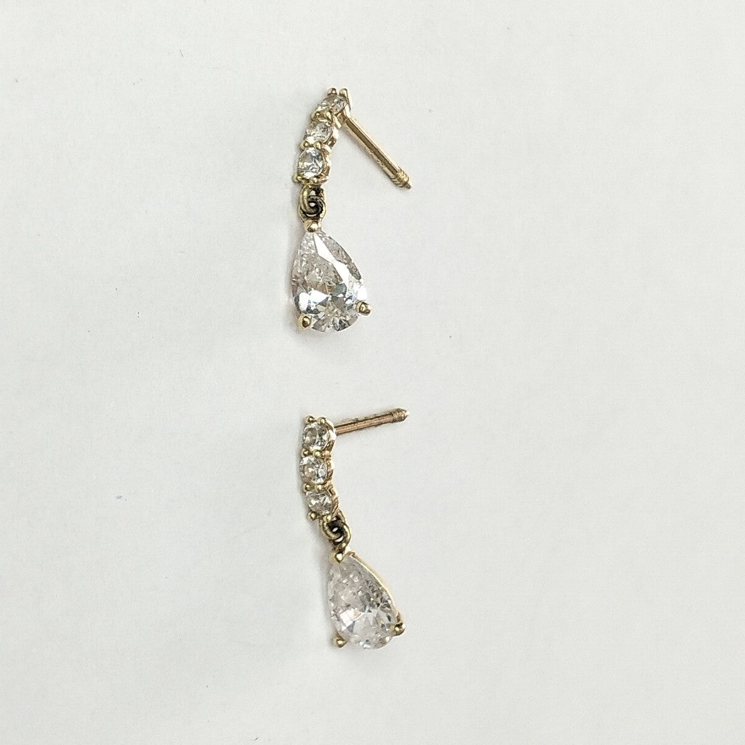 ARETES PAR ORO 14 K 0.9 GRMS (SEMINUEVO)