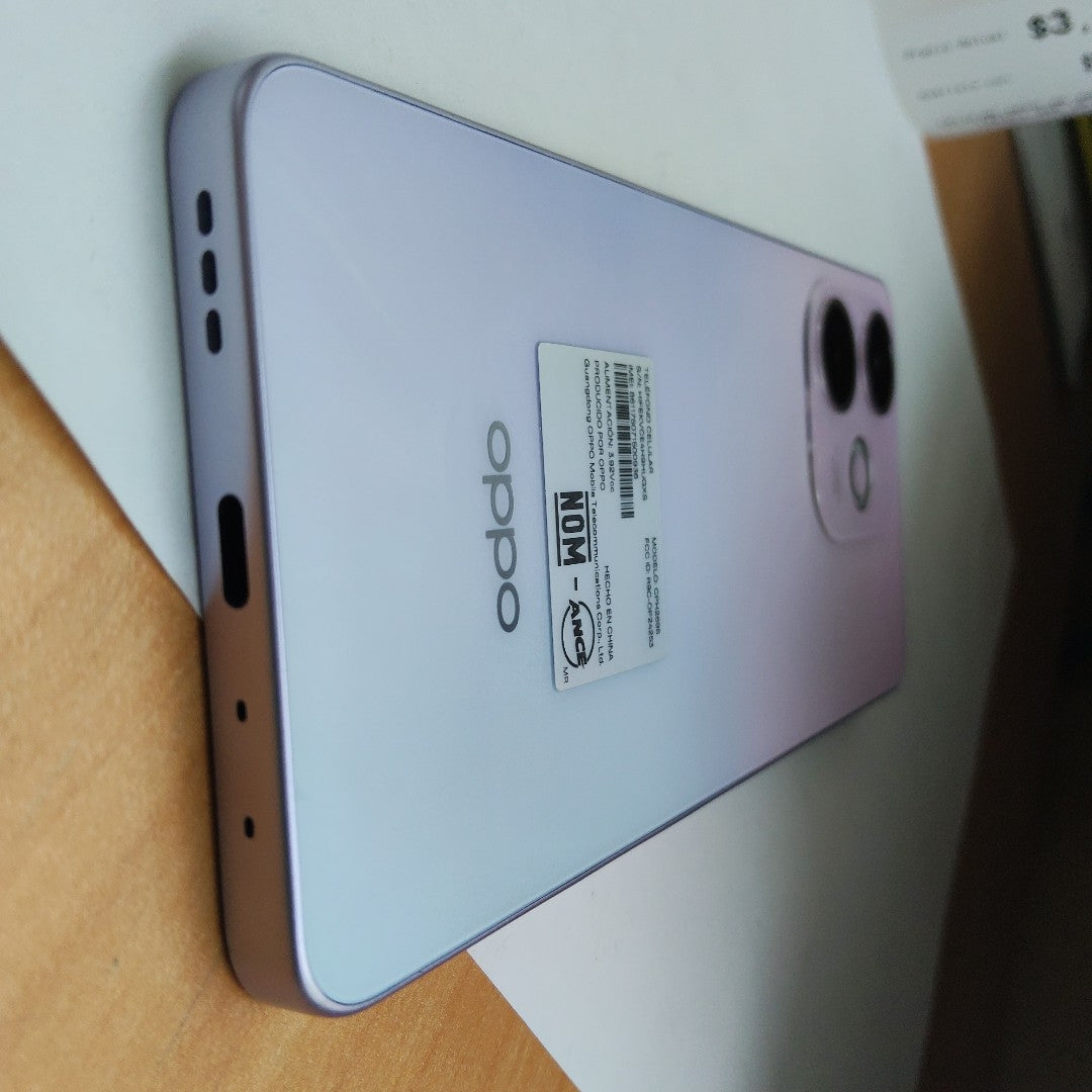 CELULAR OPPO A5 PRO 5G CPH2695 (2025) 256 GB 8 GB RAM (SEMINUEVO)