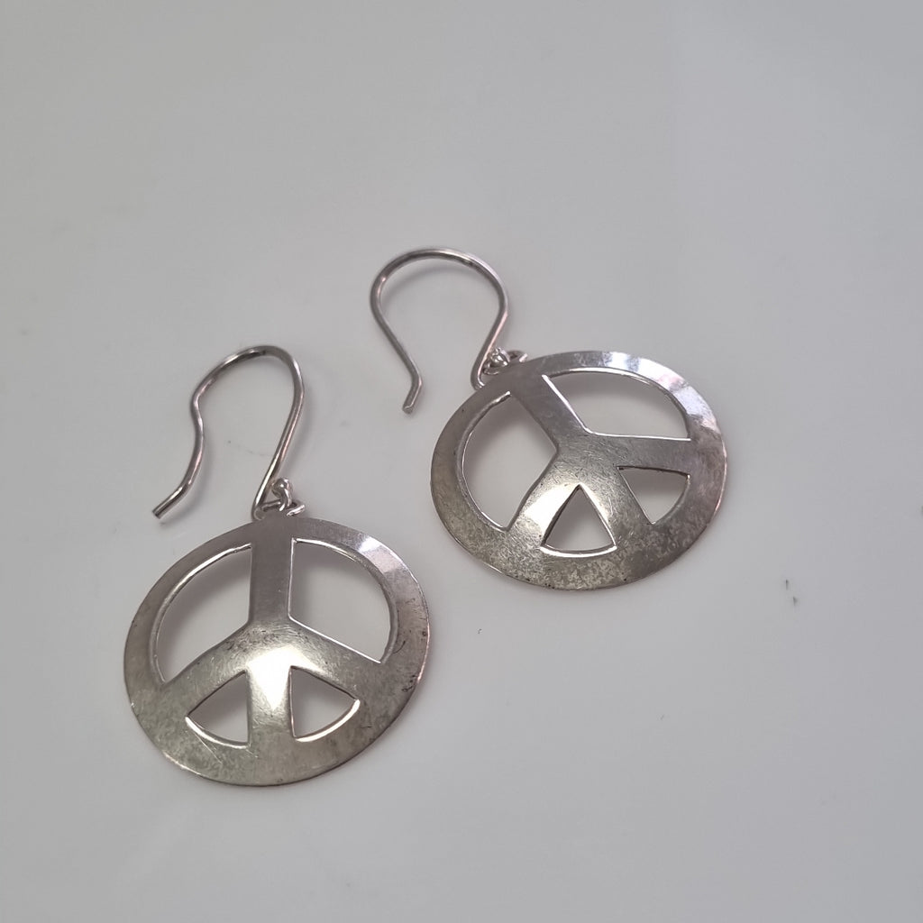 ARETES PAR PLATA 2,60 GRMS (SEMINUEVO)