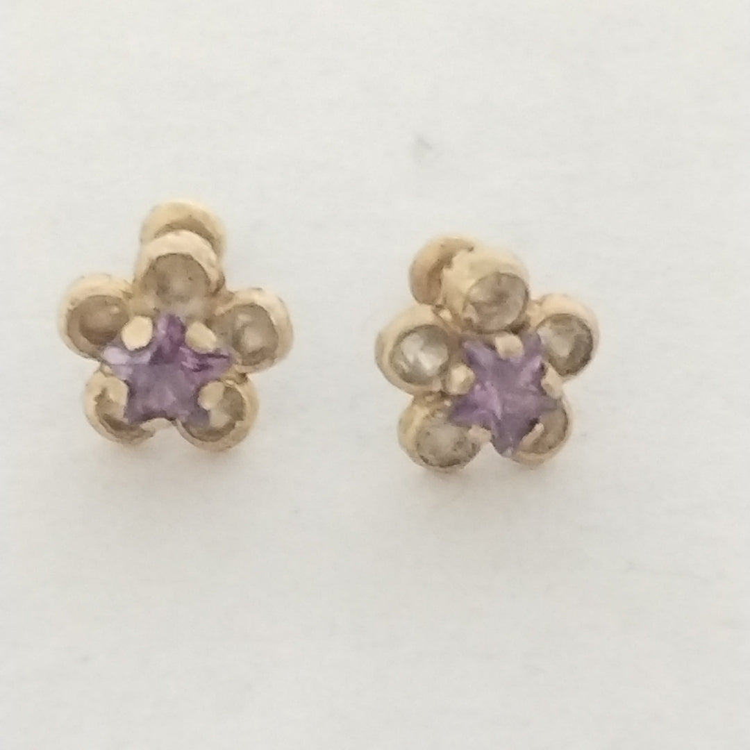 ARETES PAR ORO 14 K 0.9 GRMS (SEMINUEVO)