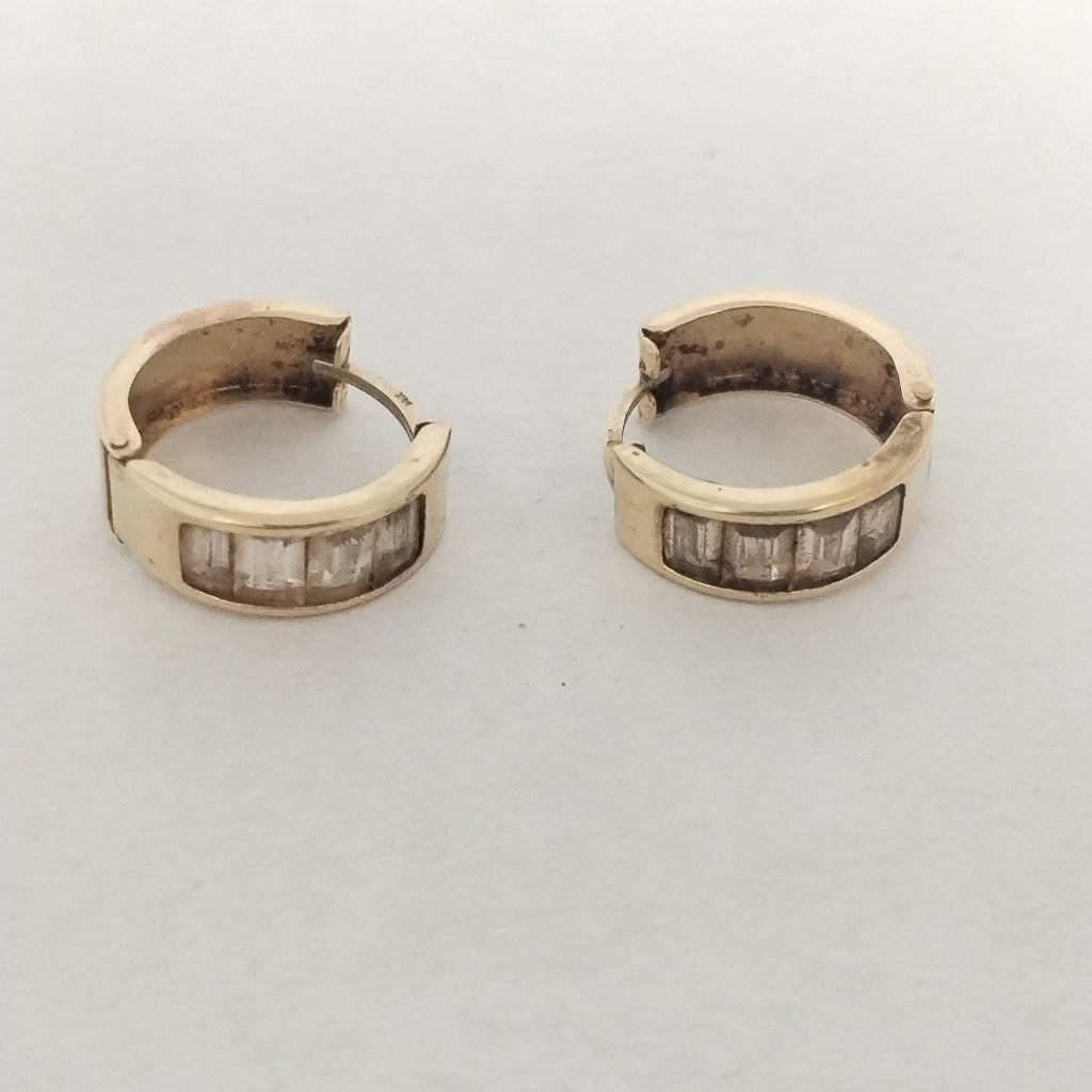 ARRACADAS PAR ORO 14 K 2.9 GRMS (SEMINUEVO)