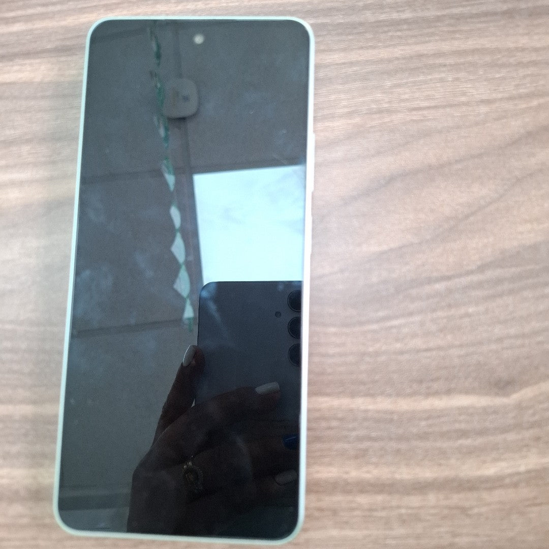CELULAR OPPO A5 PRO CPH2711 (2025) 256 GB 8 GB RAM (SEMINUEVO)