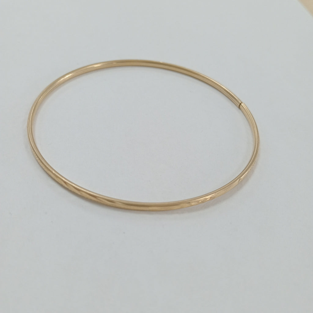 PULSERA RIGIDA ORO 10 K 3.3 GRMS (SEMINUEVO)