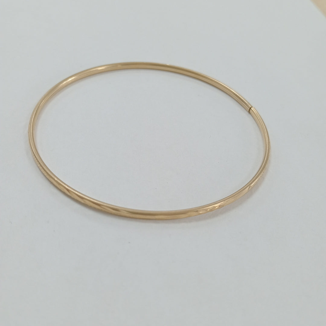 PULSERA RIGIDA ORO 10 K 3.3 GRMS (SEMINUEVO)