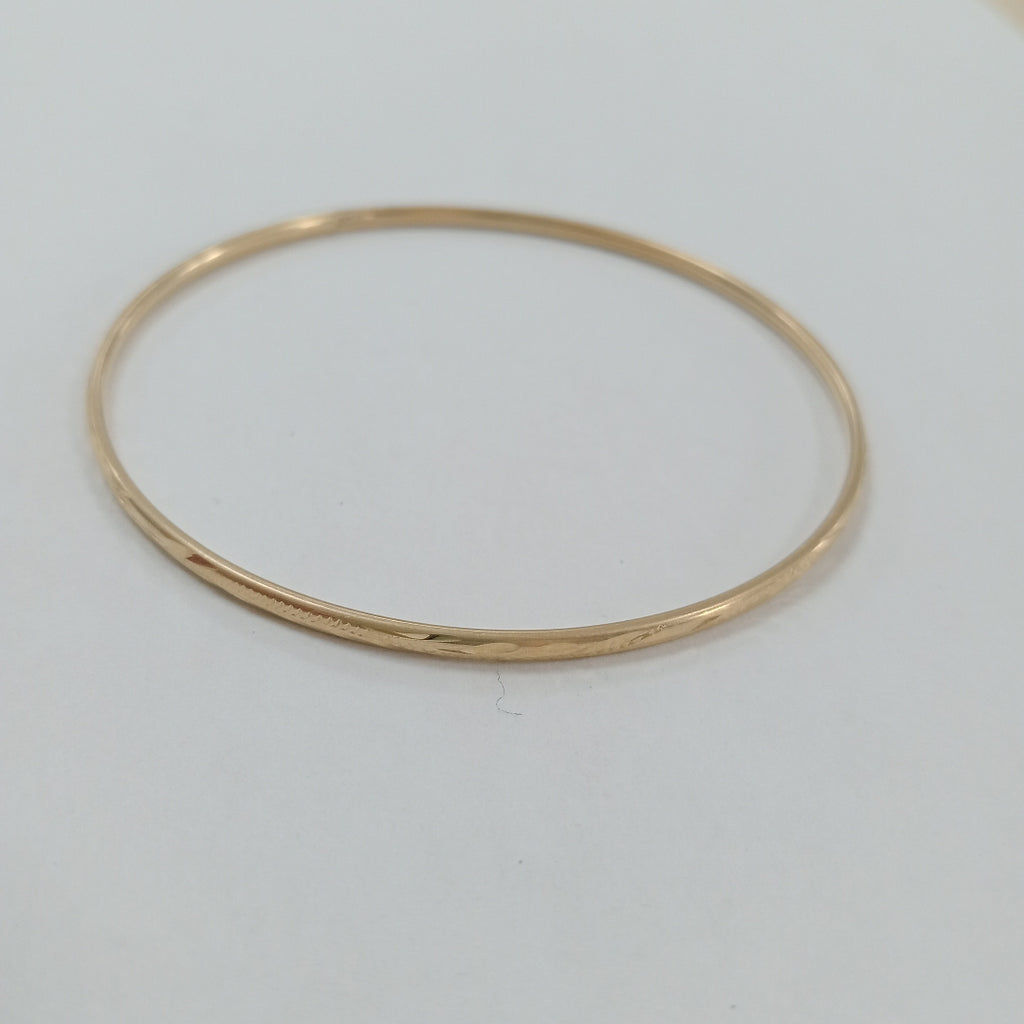PULSERA RIGIDA ORO 10 K 3.4 GRMS (SEMINUEVO)