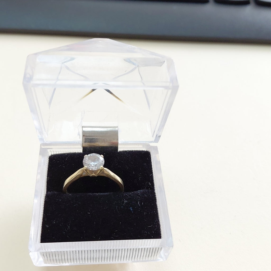 SOLITARIO ORO 10 K 1,90 GRMS (SEMINUEVO)