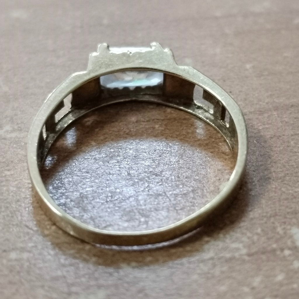ANILLITO ORO 10 K 1.2 GRMS (SEMINUEVO)