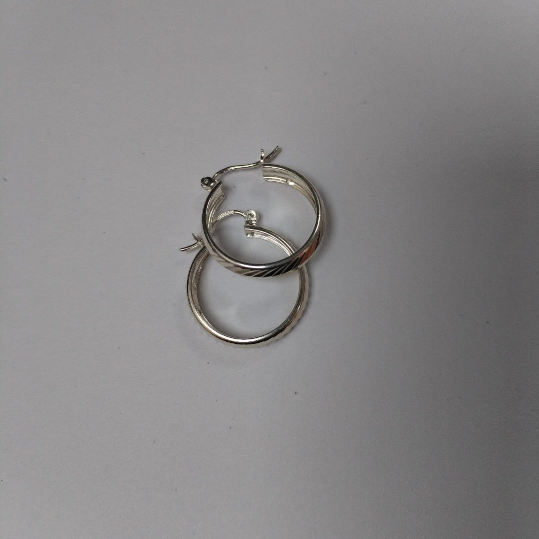 PAR ARRACADAS FACETADAS PLATA .925 2.3 GR (NUEVO)